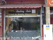 怪しいお店にご注意